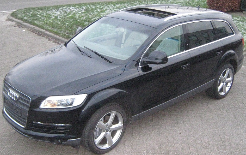 Q7 