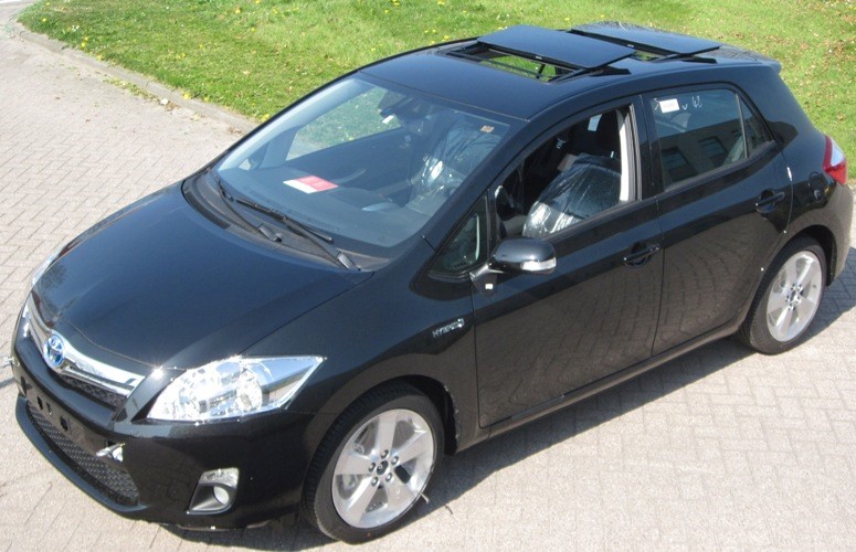 Auris Hybrid E15 